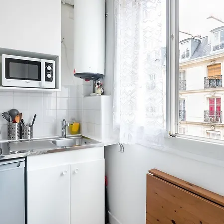Boulanger Apartment